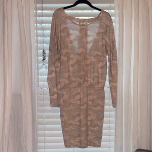 VENUS Long Sleeve Camouflage Dress